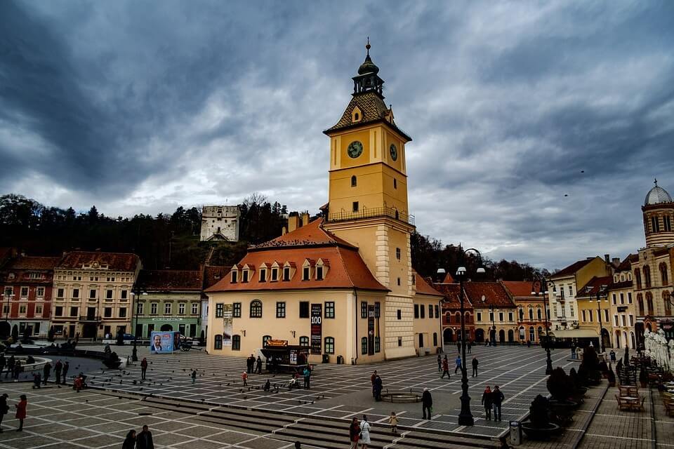 brasov city square view over council house
